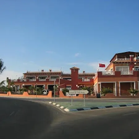 Playa Golf Villas 奥里韦拉