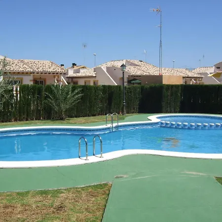 Playa Golf Villas 公寓